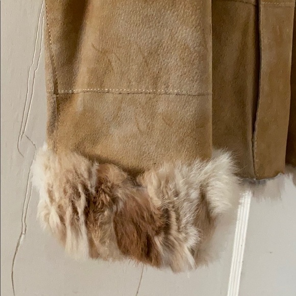 Women’s as 12 leather jacket w fur lining. - Picture 3 of 7